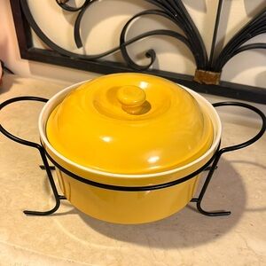 TAG Mustard Yellow Casserole Dish with Stand.
